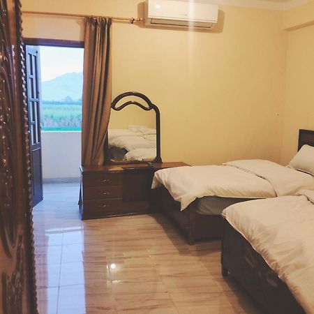 Quiet Gate Guest House Al Aqalitah Exterior photo