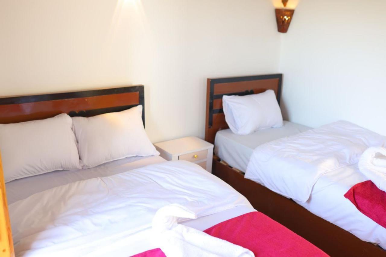 Quiet Gate Guest House Al Aqalitah Exterior photo