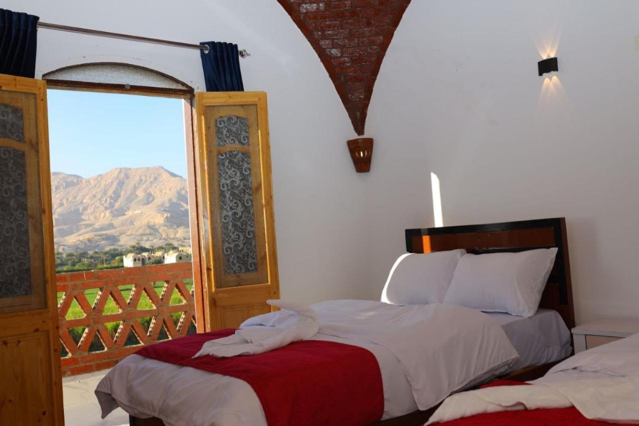 Quiet Gate Guest House Al Aqalitah Exterior photo